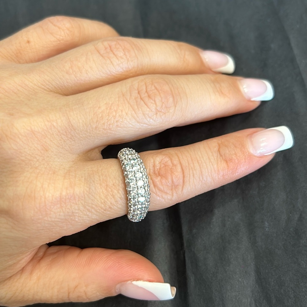 Swarovski crystals silver white ring band size 6